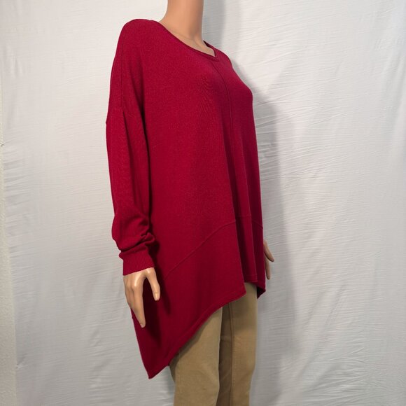 Acqua & Limone Italian Pullover Sweater in Ruby Red - Picture 5 of 9